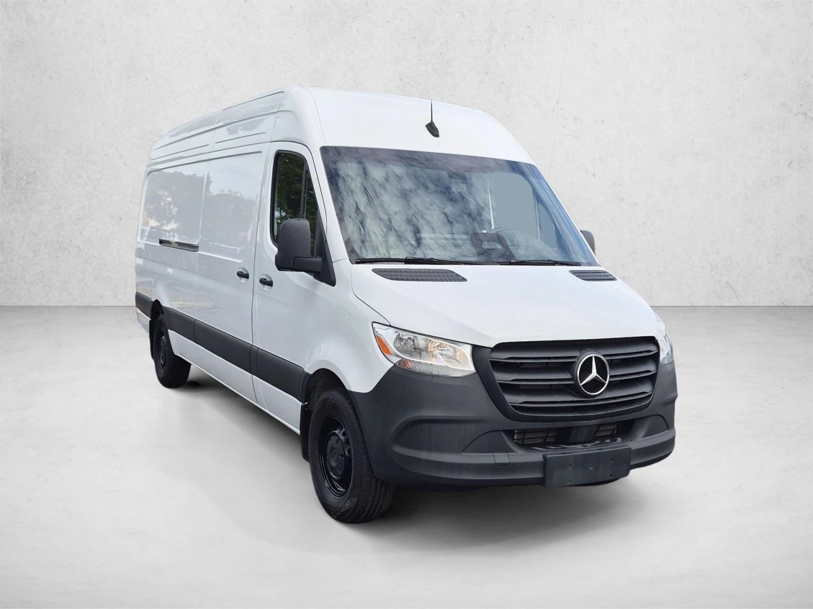2025 Mercedes-Benz Sprinter Cargo Van Base