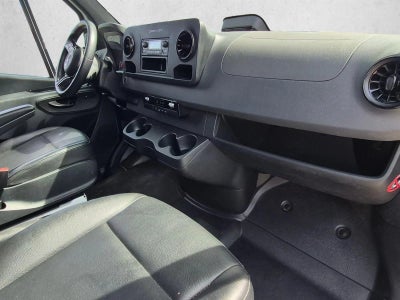 2025 Mercedes-Benz Sprinter Cargo Van Base