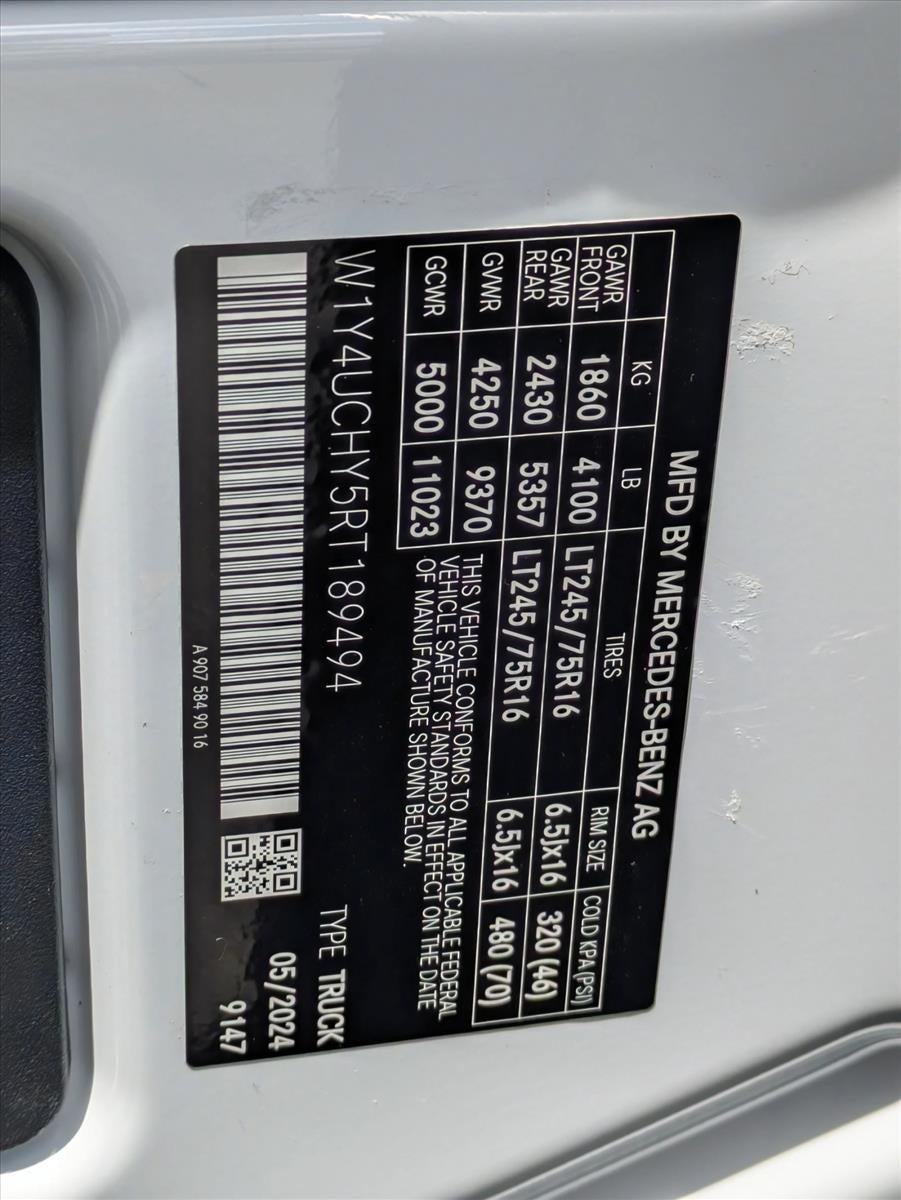 2024 Mercedes-Benz eSprinter 2500 Base