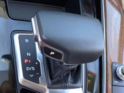 2020 Audi A4 Premium 40 TFSI Front-Wheel Drive S tronic