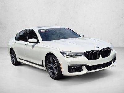 2019 BMW 750i 750i