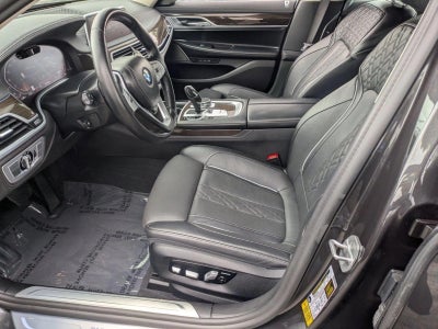 2021 BMW 740i 740i