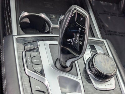 2022 BMW 750 i xDrive