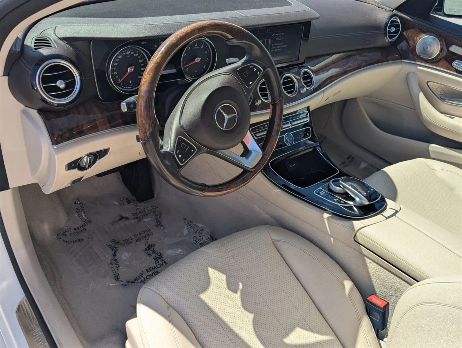 2017 Mercedes-Benz E 300 E 300 Luxury