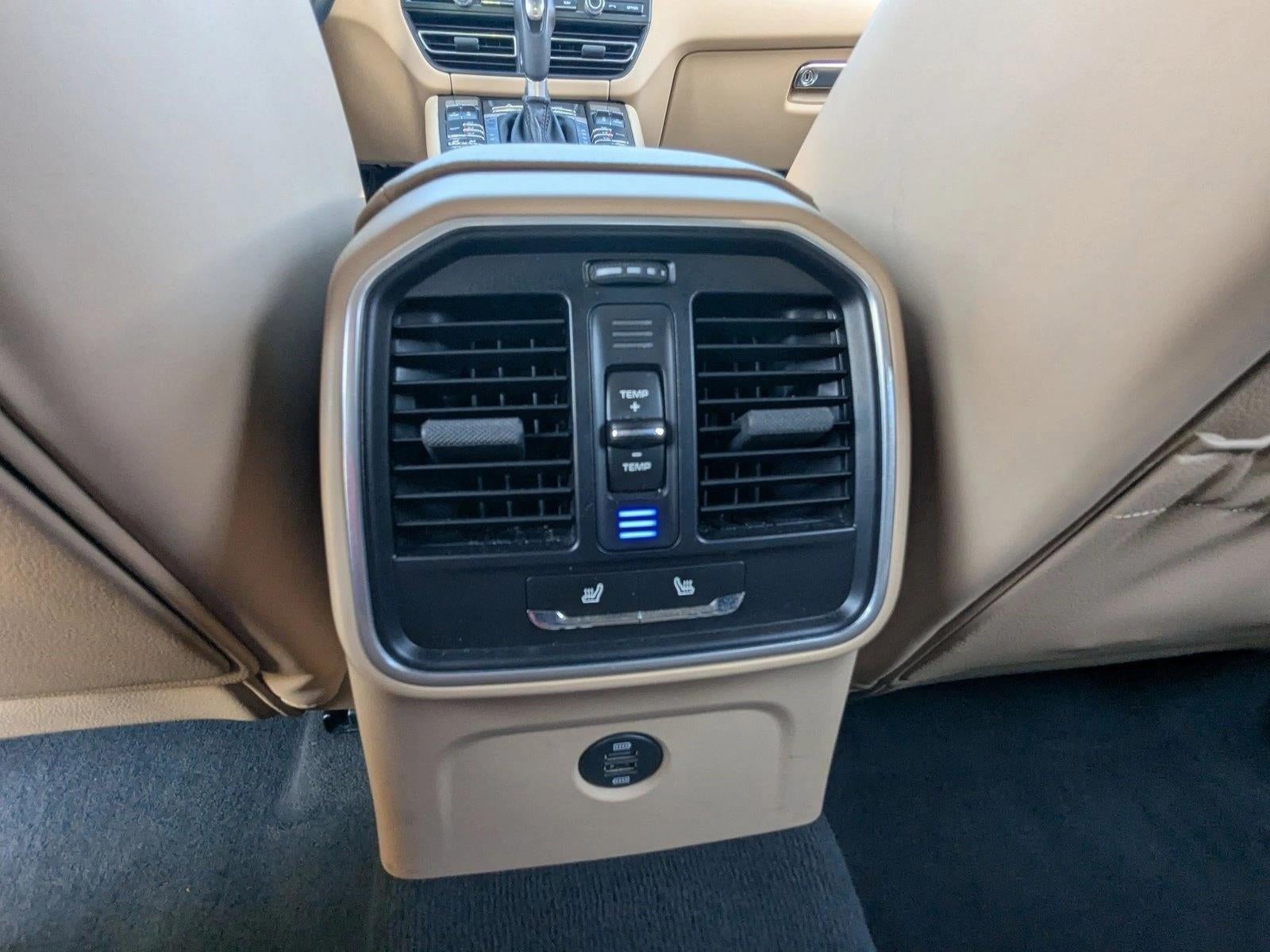 2019 Porsche Macan Base