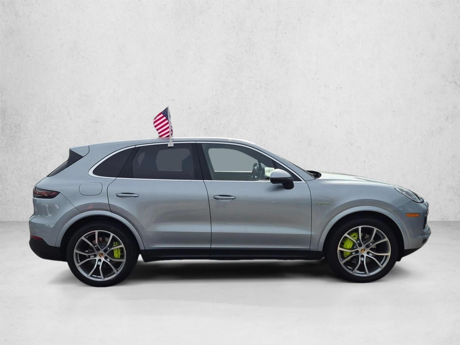 2020 Porsche Cayenne E-Hybrid E-Hybrid