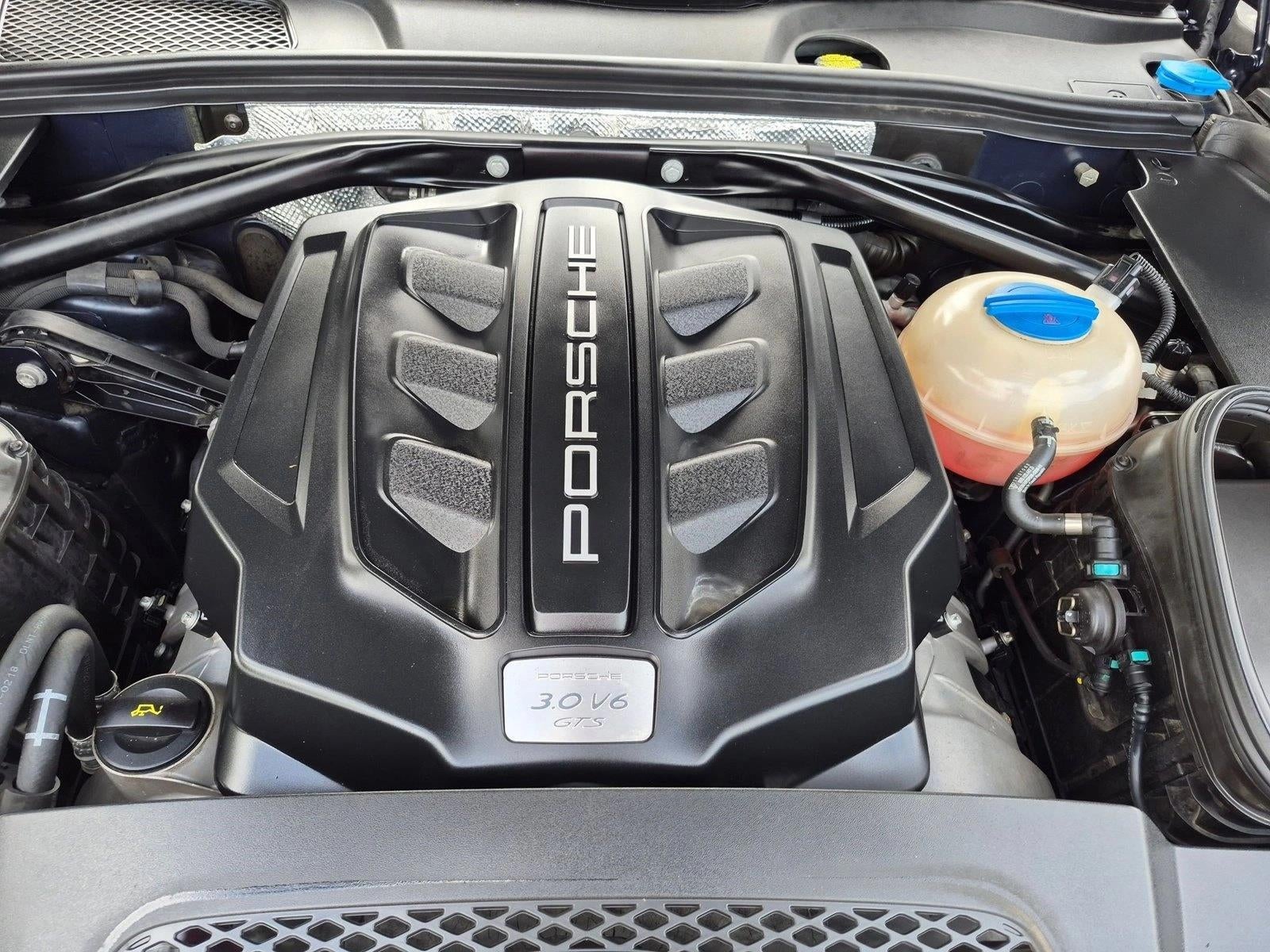 2017 Porsche Macan GTS
