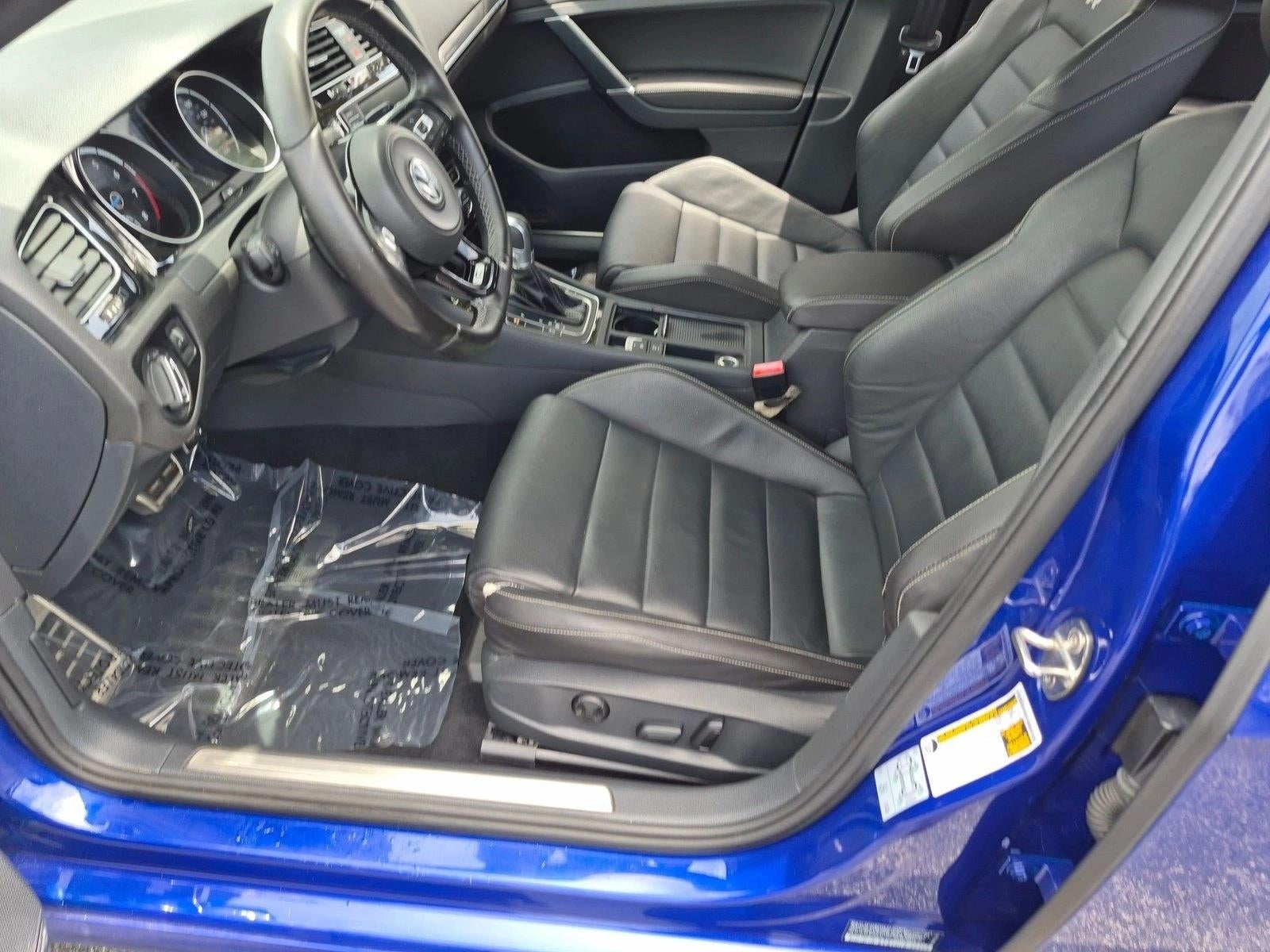 2017 Volkswagen Golf R Base