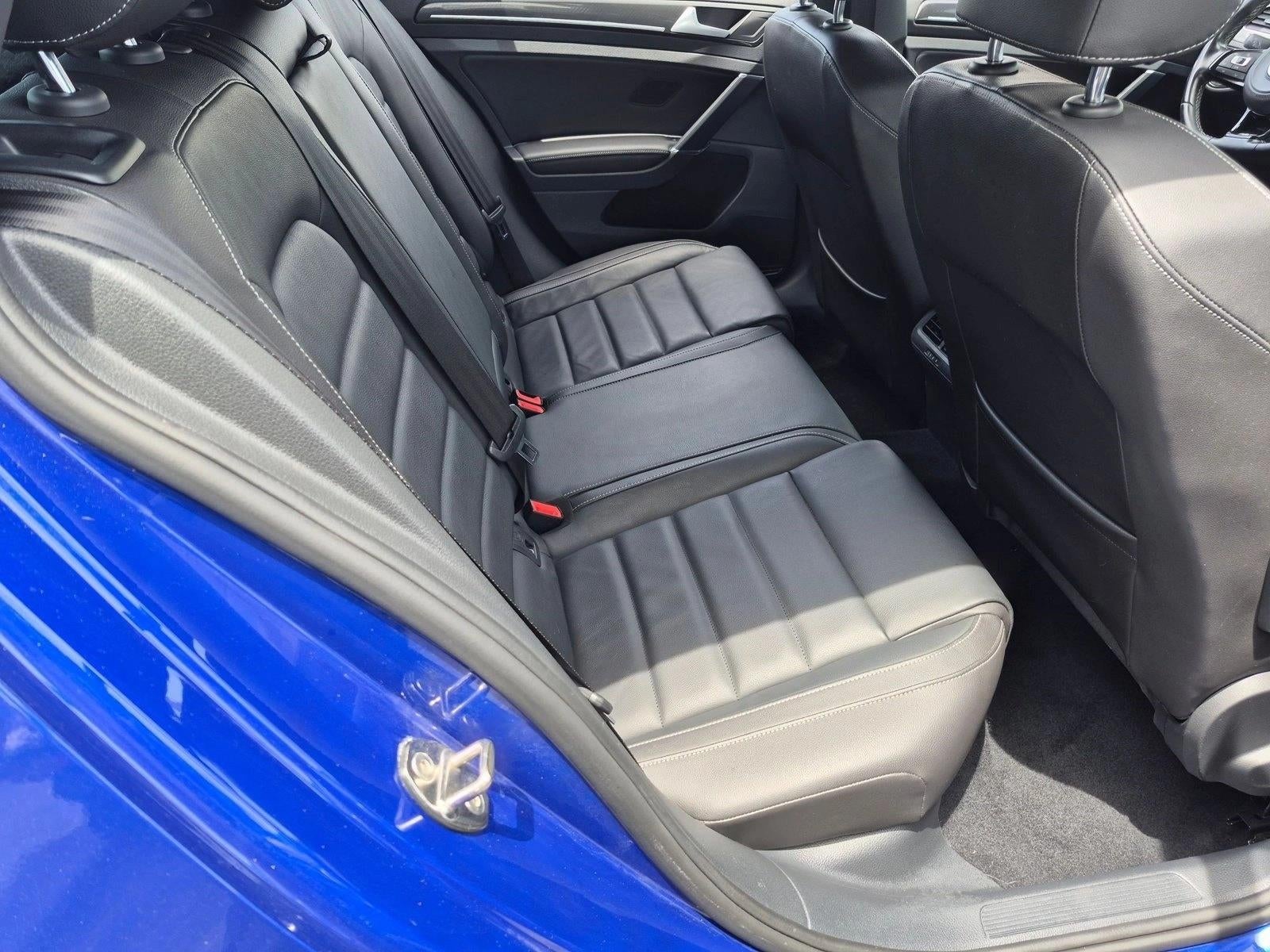 2017 Volkswagen Golf R Base