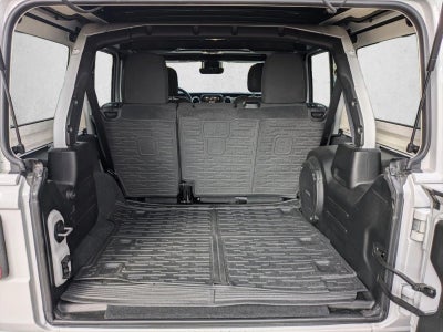 2022 Jeep Wrangler Unlimited Sahara 4x4