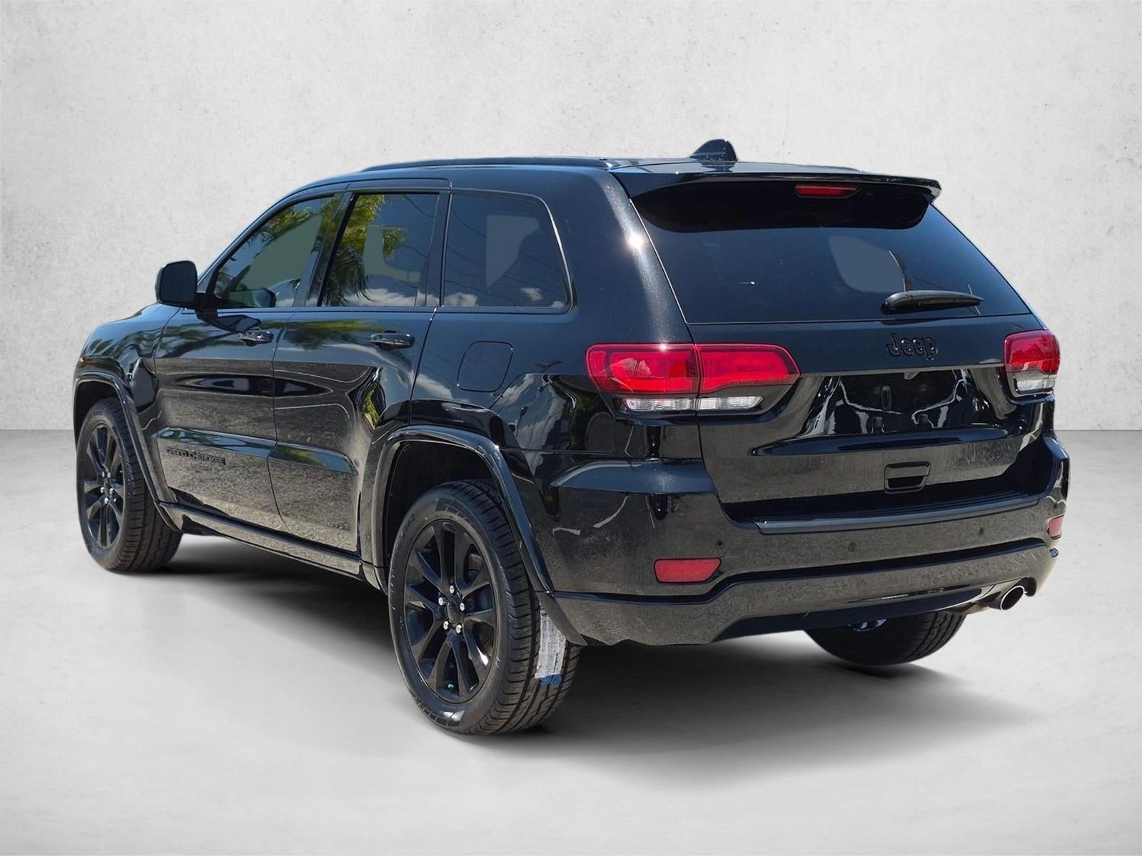 2021 Jeep Grand Cherokee Laredo X 4x2