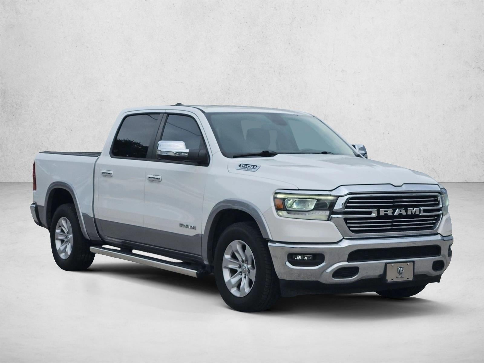 2020 RAM 1500 Laramie 4x2 Crew Cab 5'7" Box