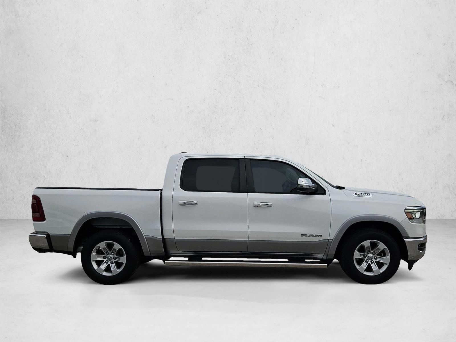 2020 RAM 1500 Laramie 4x2 Crew Cab 5'7" Box