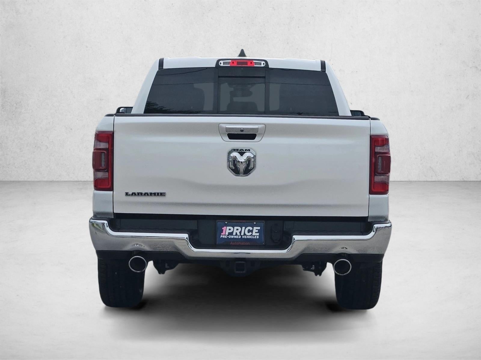 2020 RAM 1500 Laramie 4x2 Crew Cab 5'7" Box