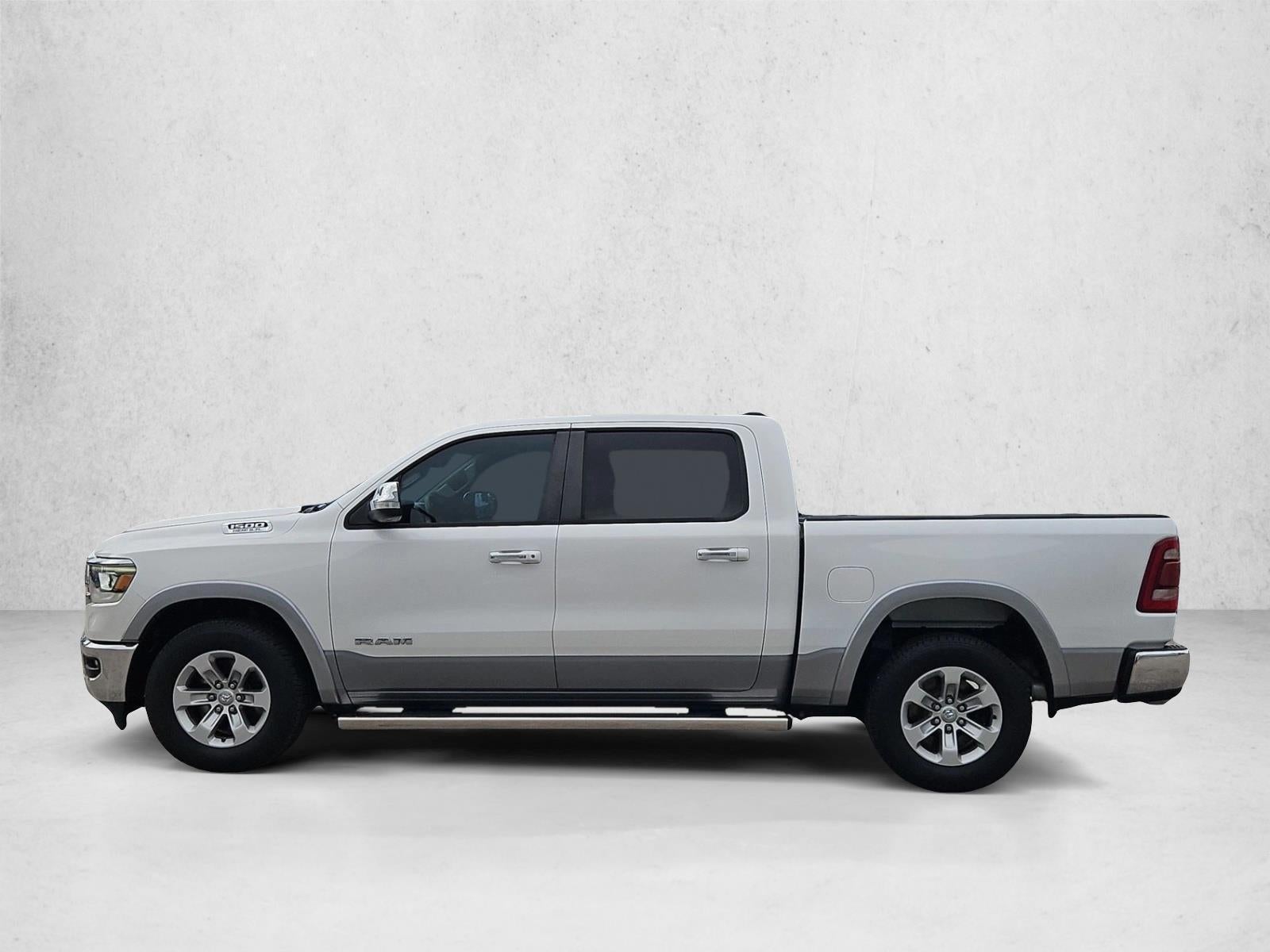 2020 RAM 1500 Laramie 4x2 Crew Cab 5'7" Box