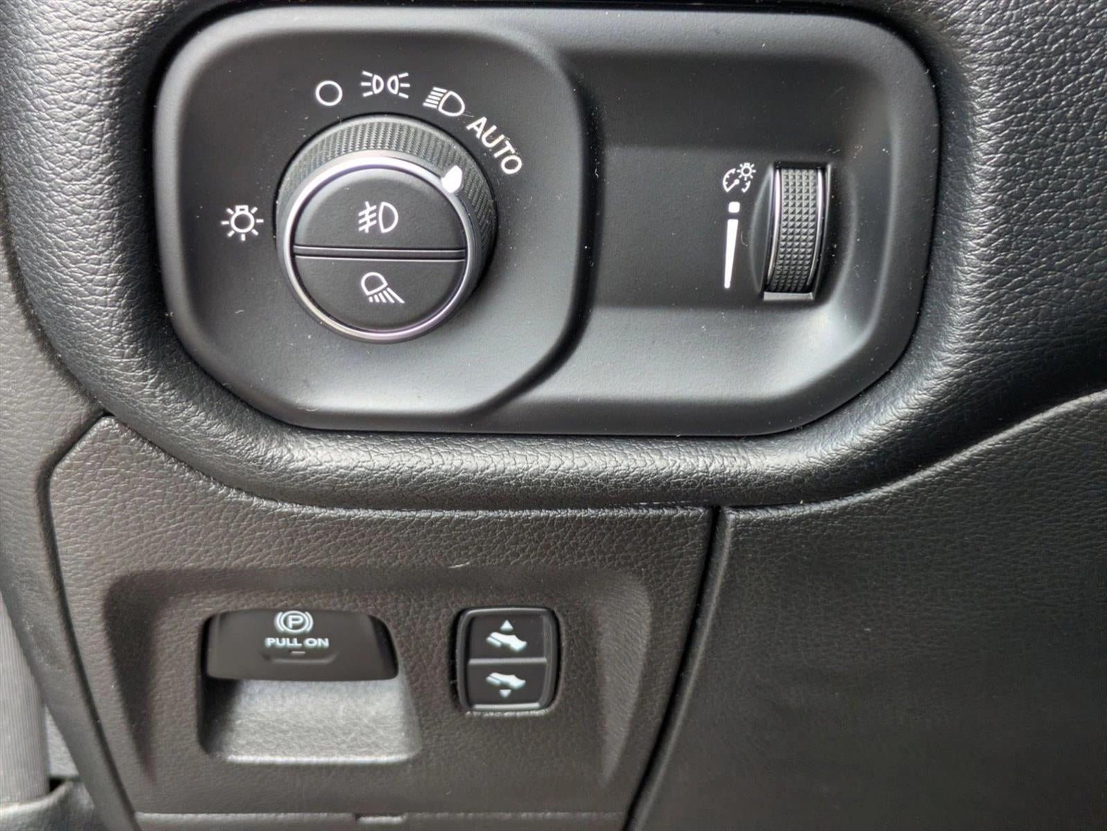 2021 RAM 1500 Rebel 4x4 Crew Cab 5'7" Box