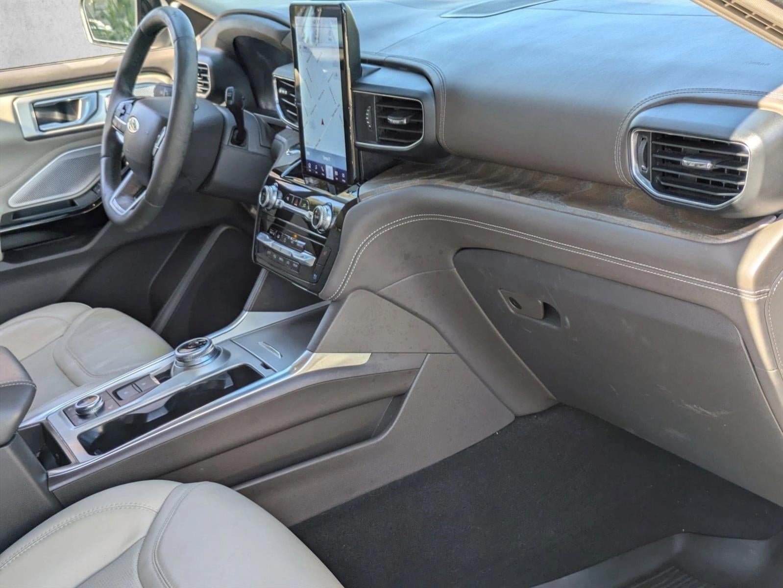 2022 Ford Explorer Platinum 4WD