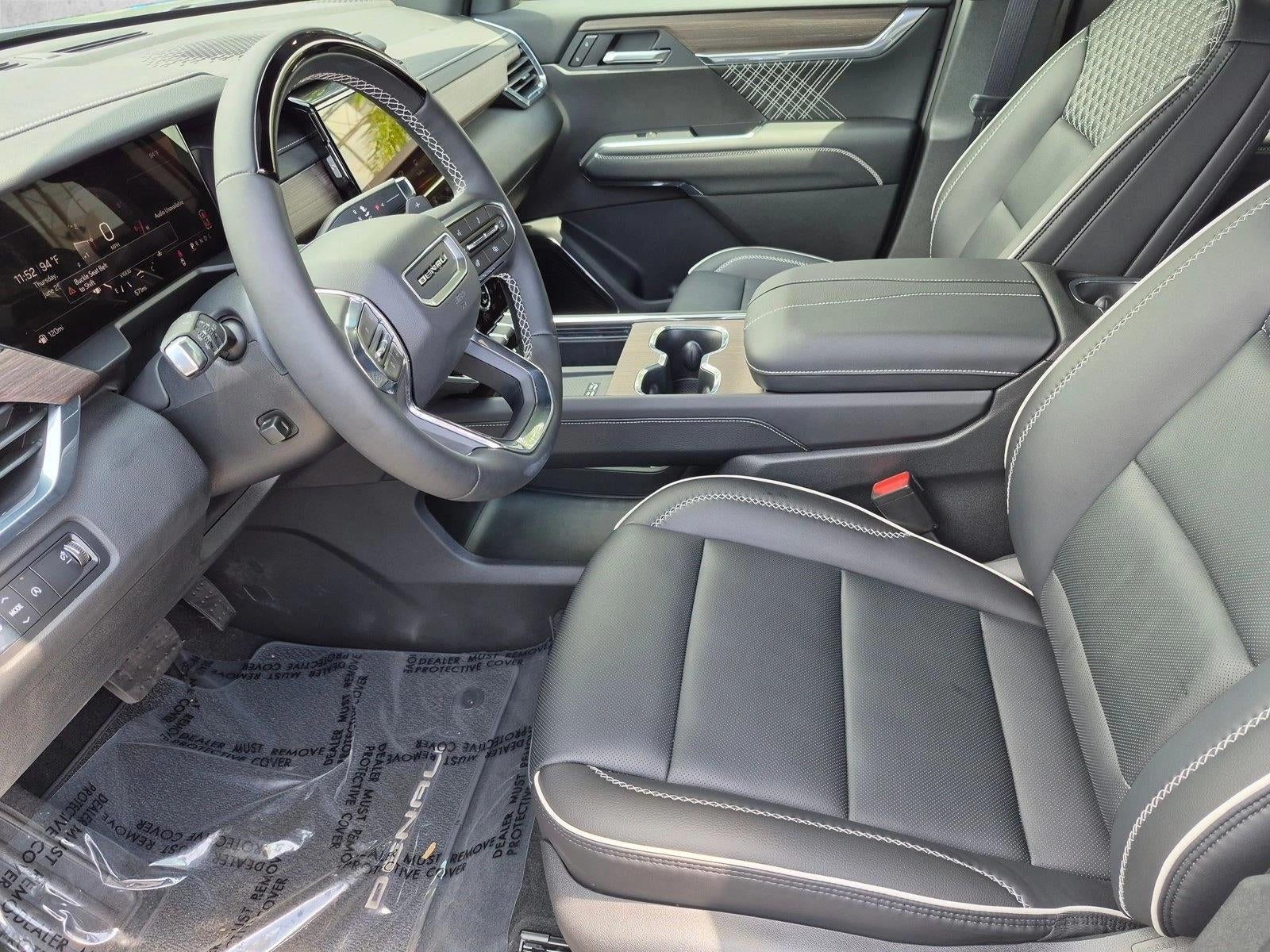 2026 GMC Acadia FWD Denali
