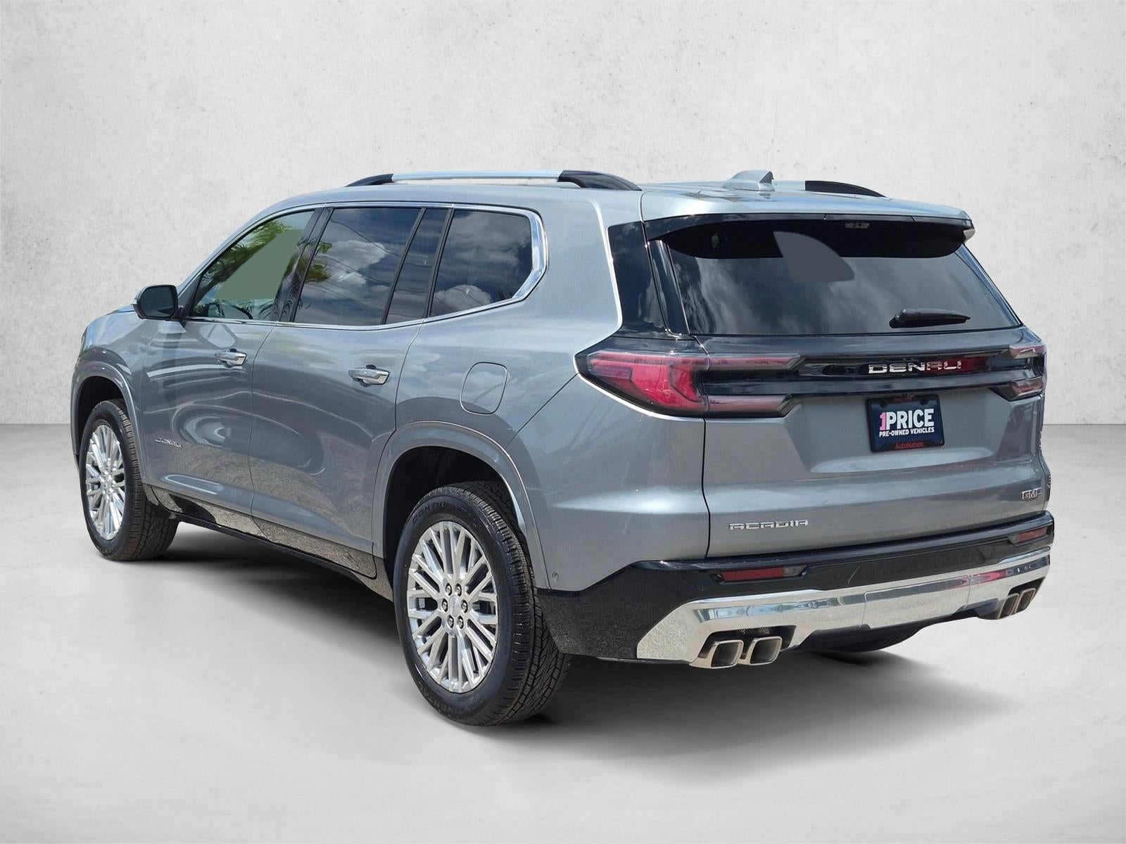 2026 GMC Acadia FWD Denali