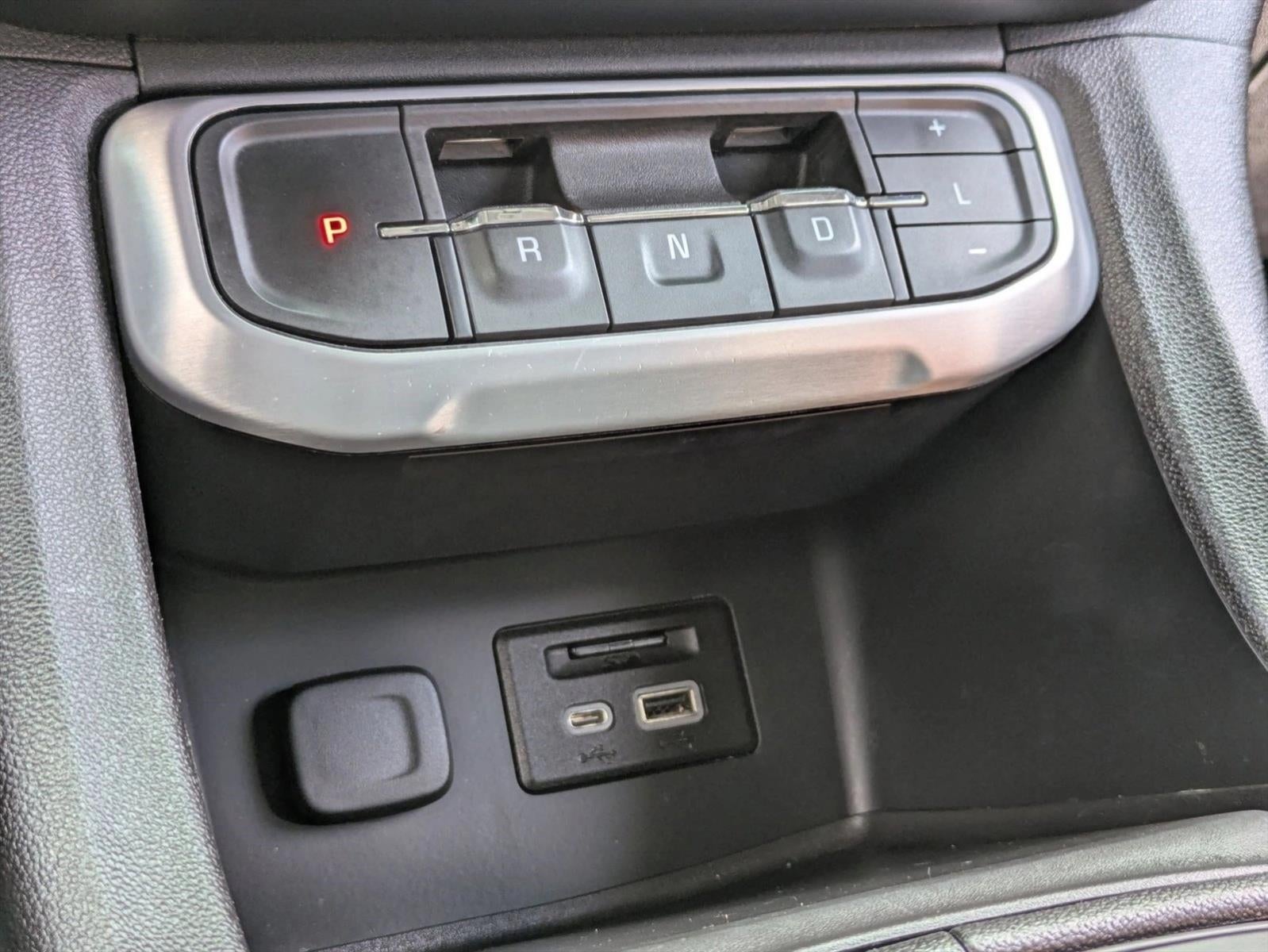 2021 GMC Acadia FWD SLT