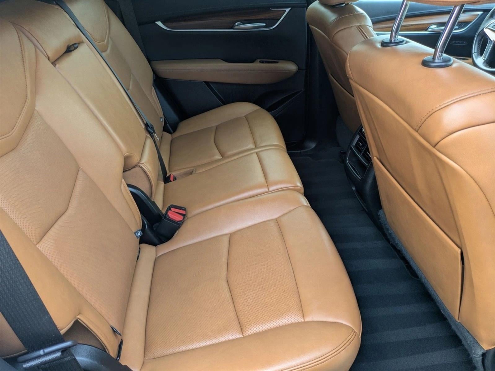 2021 Cadillac XT5 FWD 4dr Premium Luxury