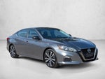 2022 Nissan Altima 2.0 SR Sedan