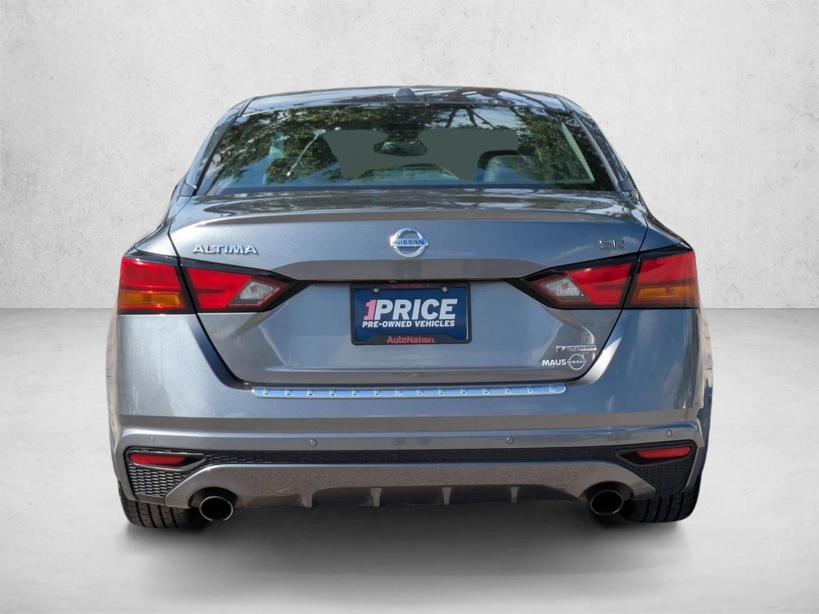 2022 Nissan Altima 2.0 SR Sedan