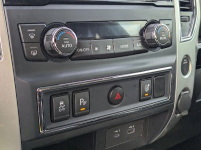 2020 Nissan Titan 4x2 Crew Cab SV