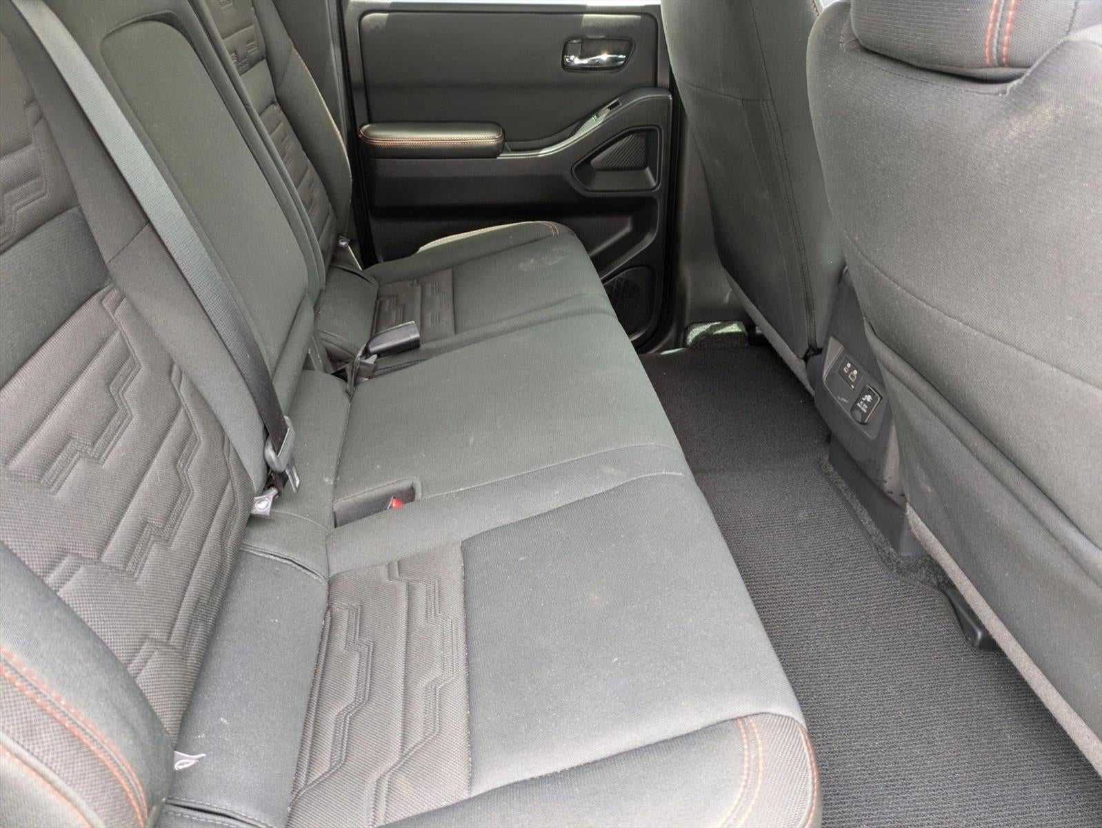 2024 Nissan Frontier Crew Cab 4x2 PRO-X