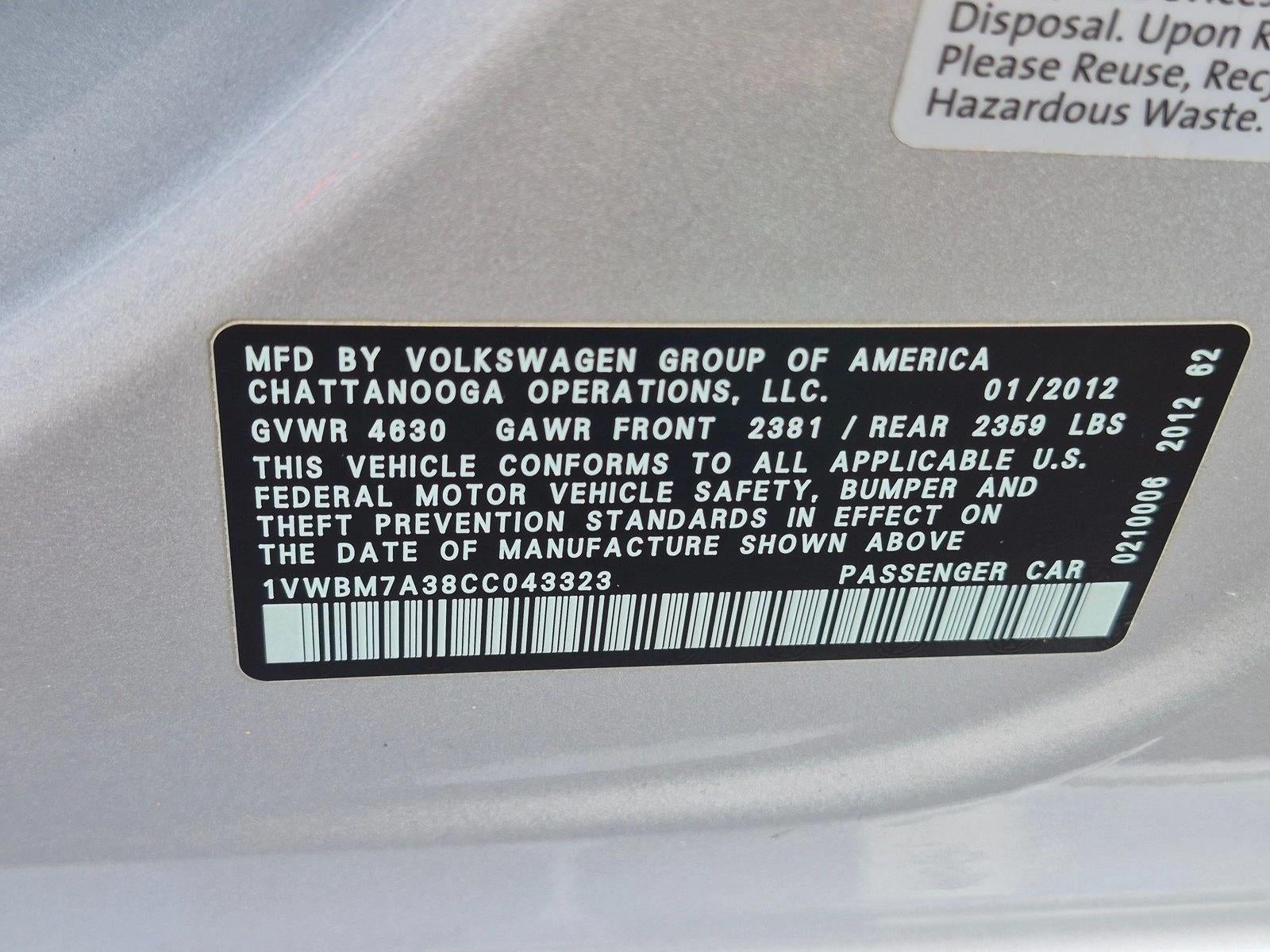 2012 Volkswagen Passat 4dr Sdn 3.6L V6 DSG SE w/Sunroof & Nav