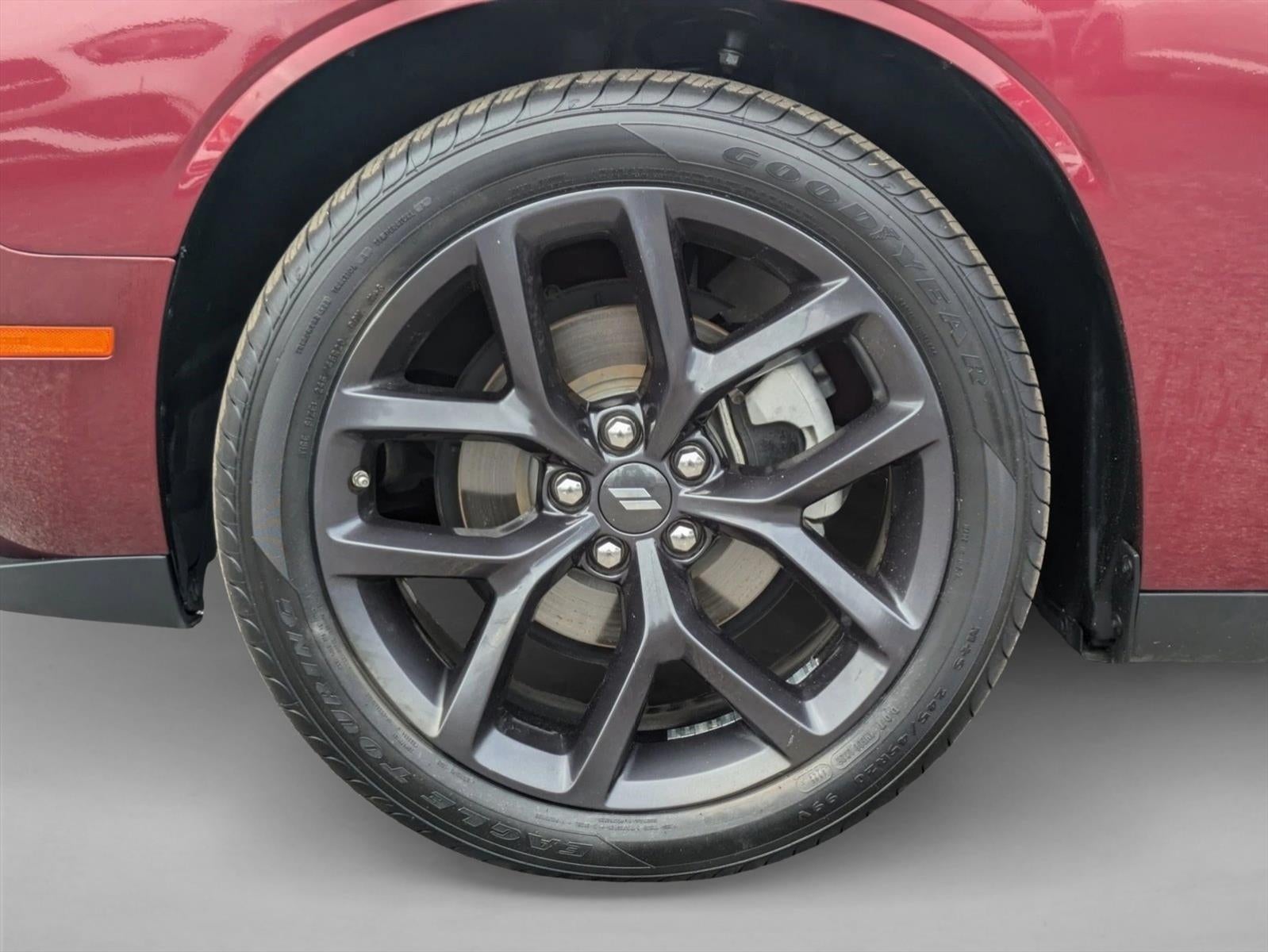 2022 Dodge Challenger SXT RWD