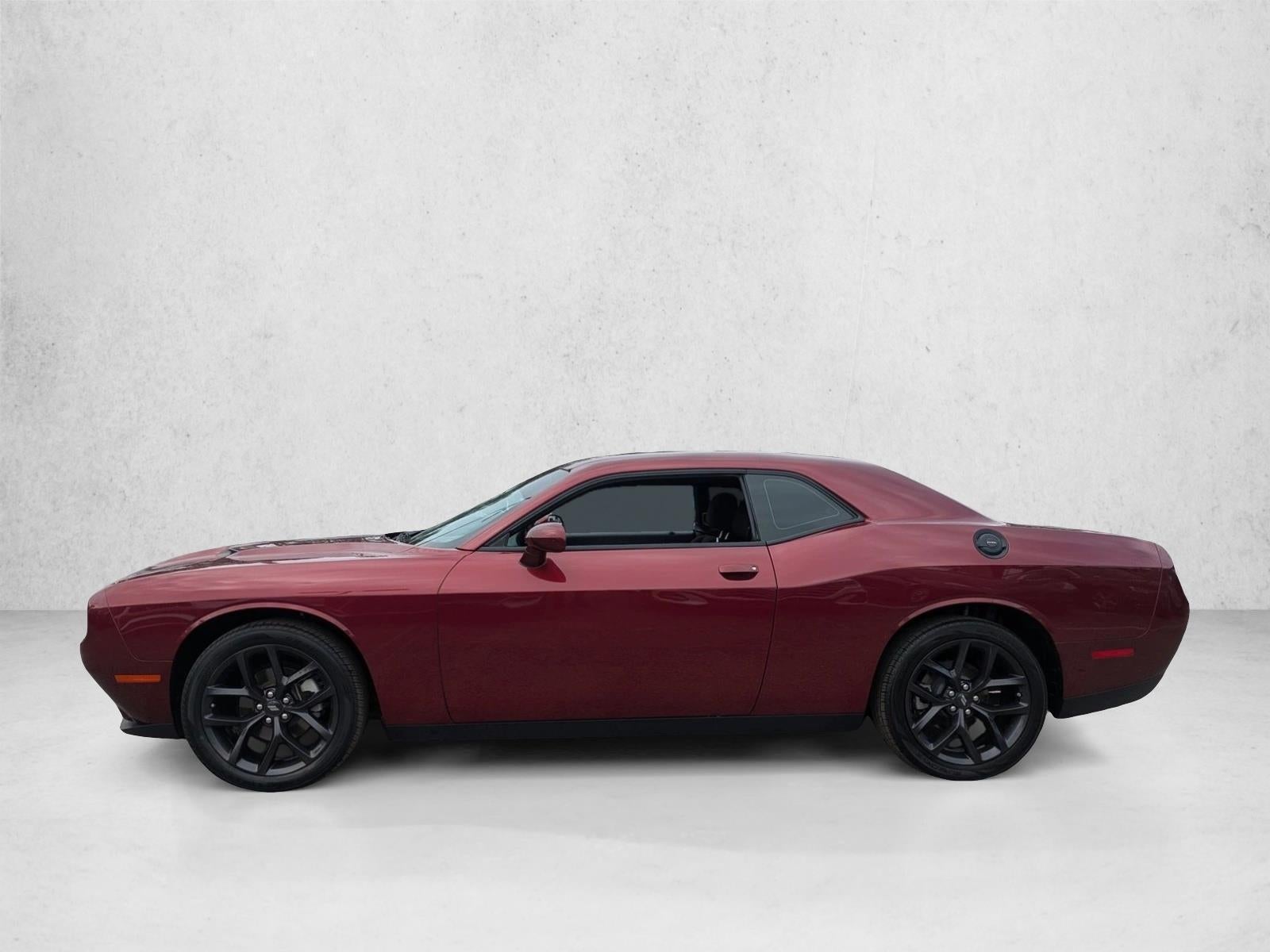 2022 Dodge Challenger SXT RWD