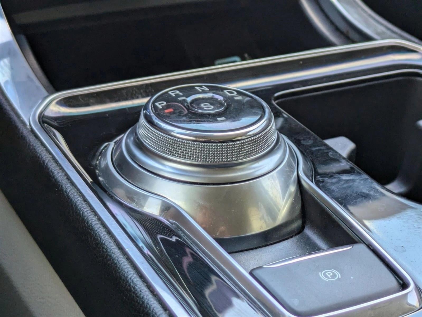 2019 Ford Edge Titanium FWD