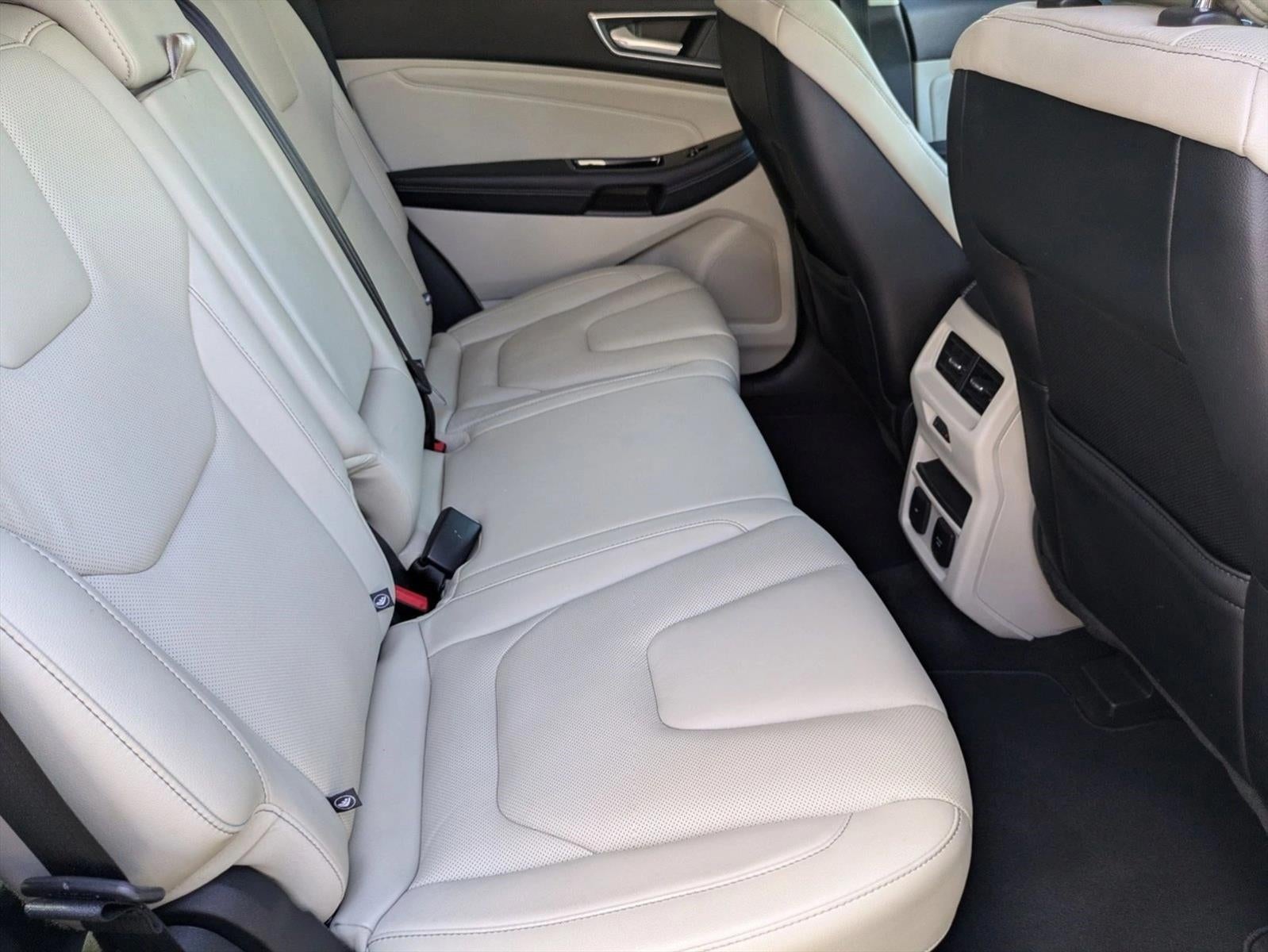 2019 Ford Edge Titanium FWD