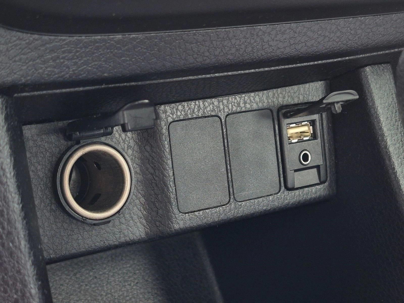 2014 Toyota Corolla 4dr Sdn Auto L (Natl)