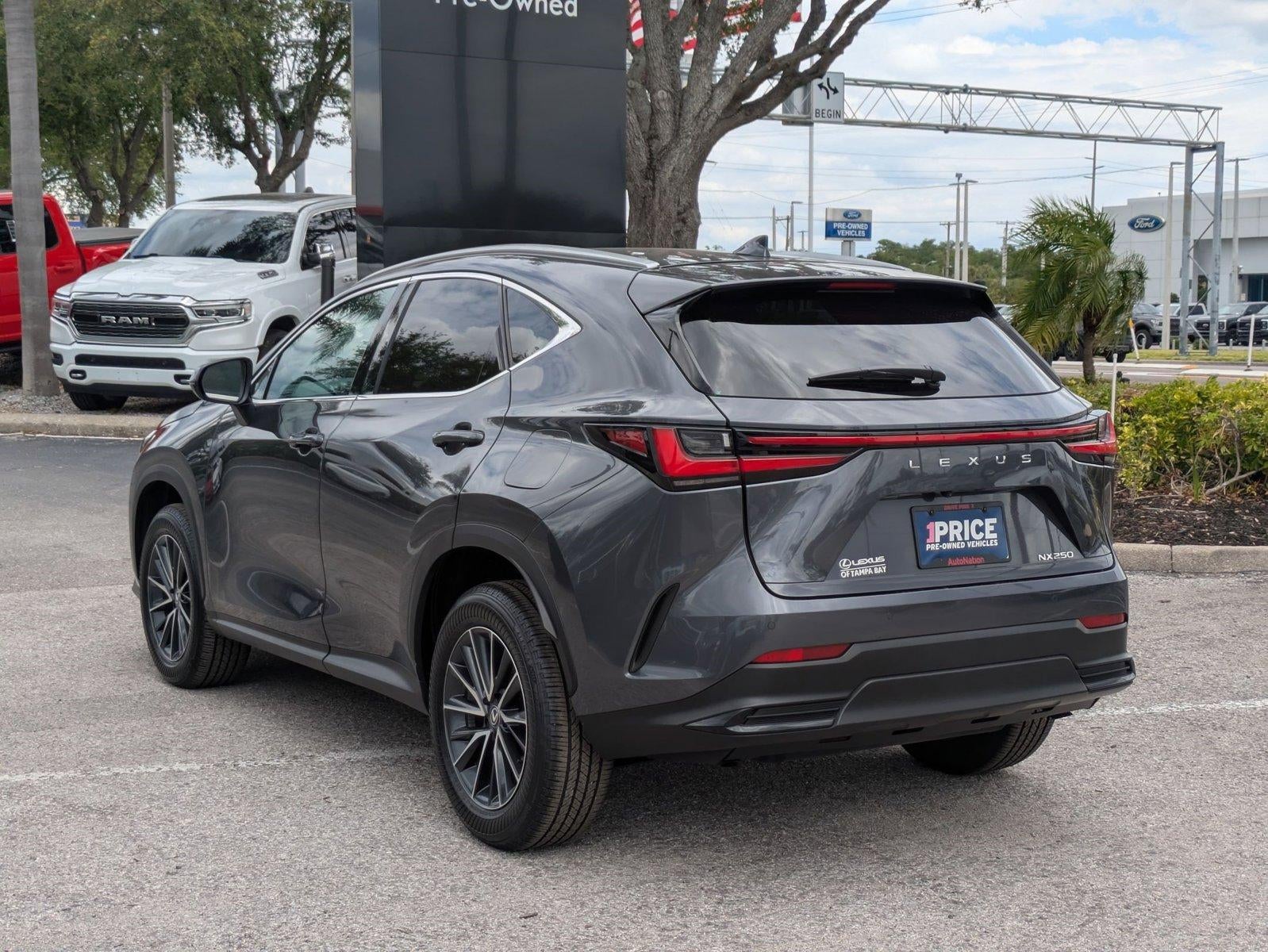 2025 Lexus NX 250 Premium FWD