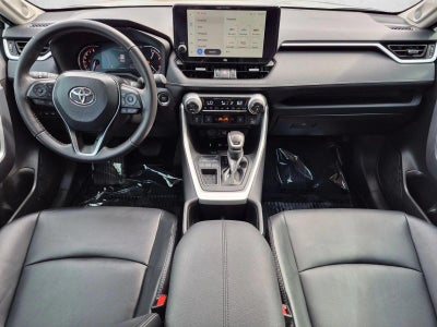 2025 Toyota RAV4 XLE Premium FWD (Natl)