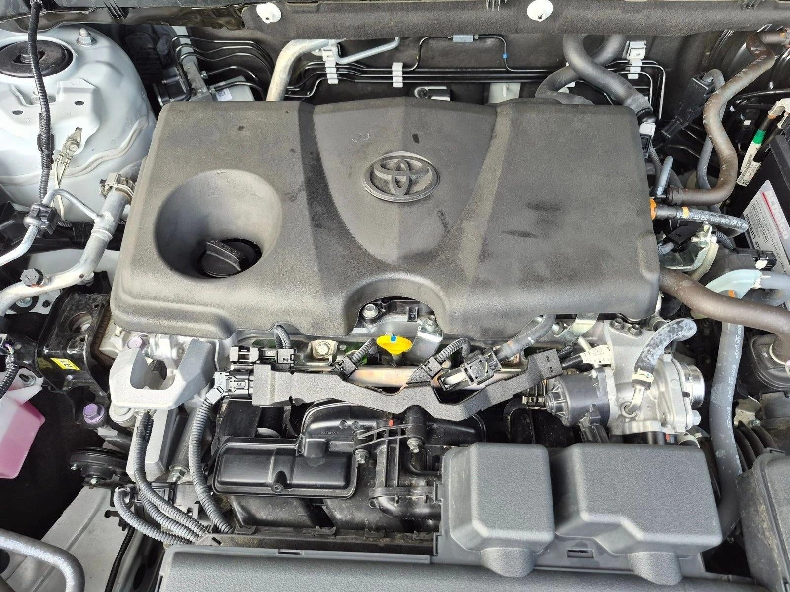 2025 Toyota RAV4 XLE Premium FWD (Natl)