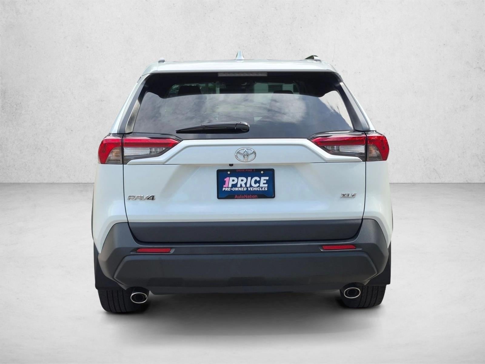 2025 Toyota RAV4 XLE Premium FWD (Natl)