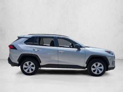 2020 Toyota RAV4 LE FWD (GS)