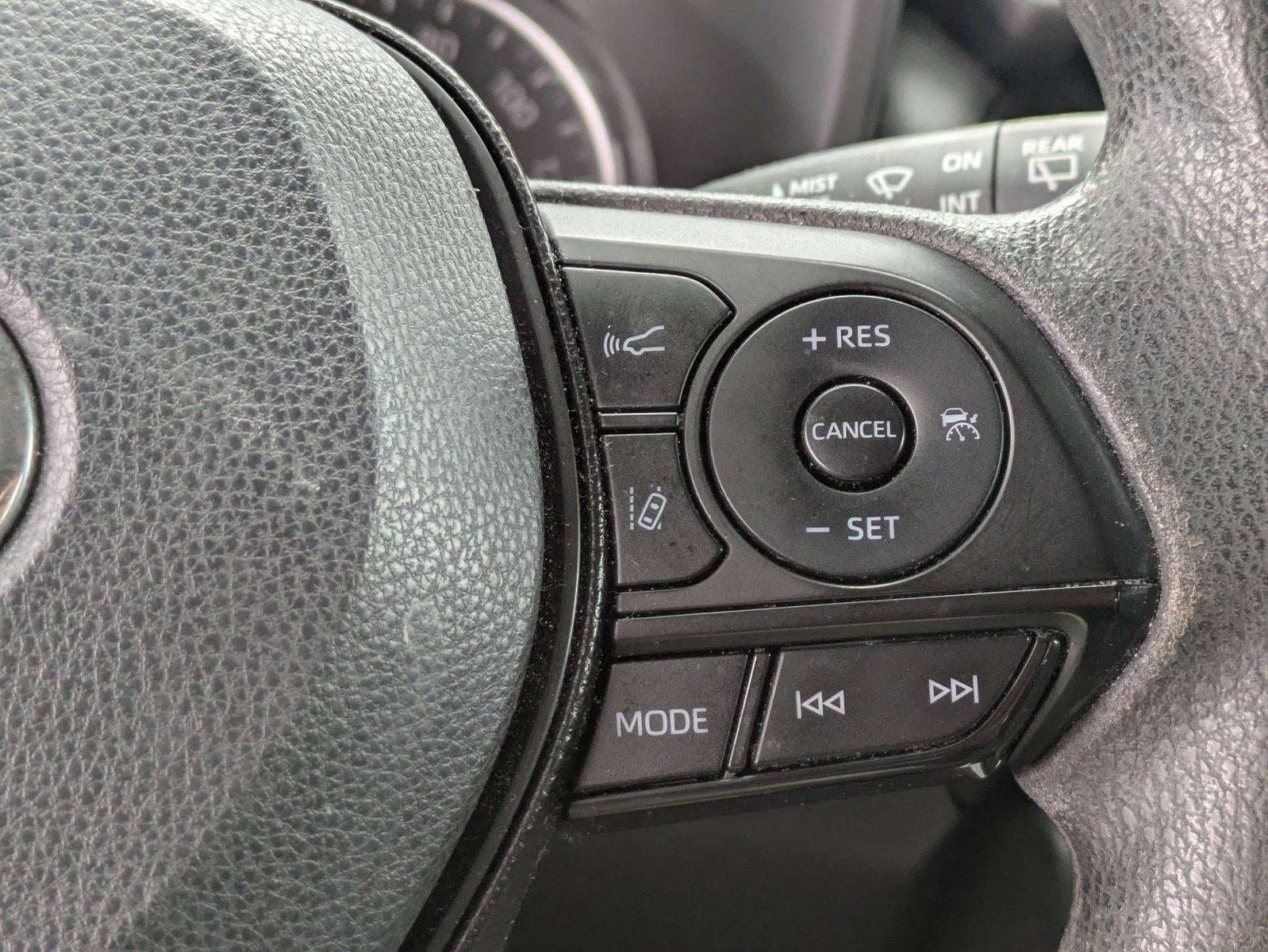 2019 Toyota RAV4 Hybrid LE AWD (Natl)