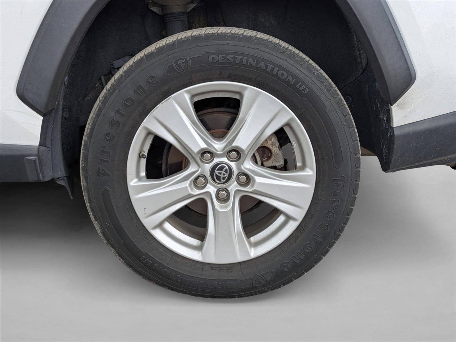 2019 Toyota RAV4 Hybrid LE AWD (Natl)