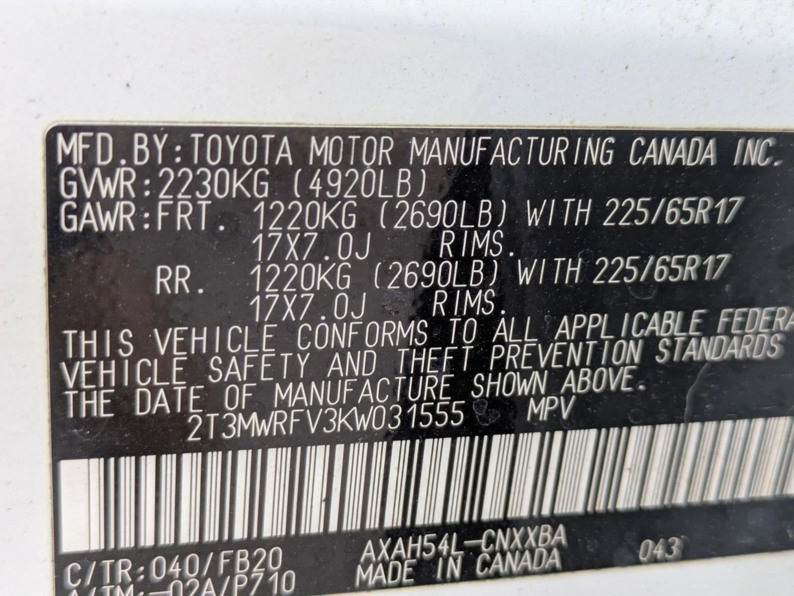 2019 Toyota RAV4 Hybrid LE AWD (Natl)