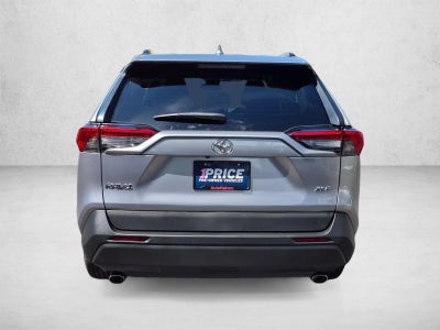 2021 Toyota RAV4 XLE FWD (GS)