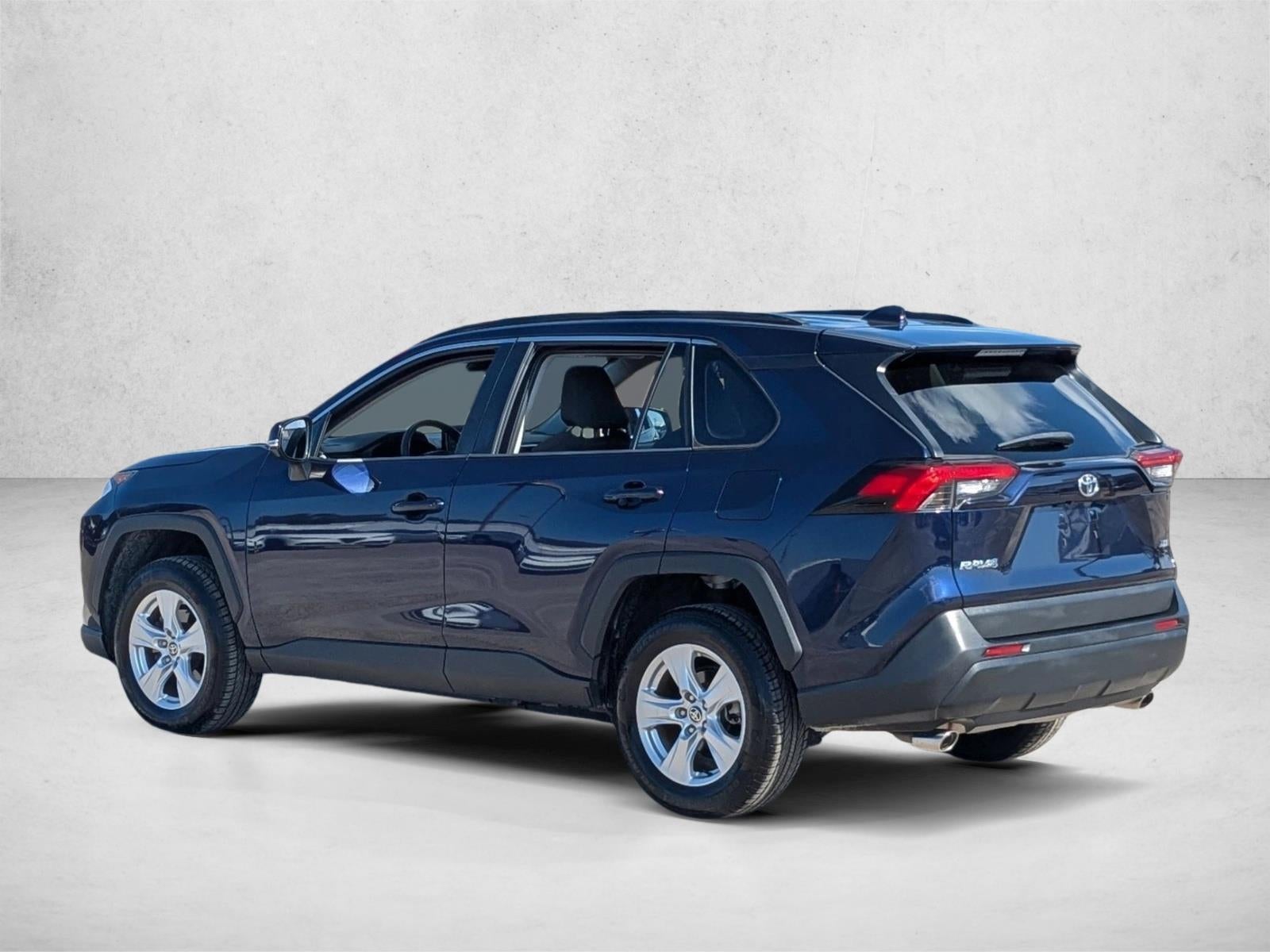 2021 Toyota RAV4 XLE FWD (GS)