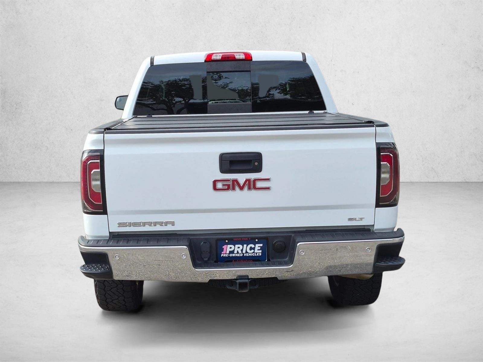 2018 GMC Sierra 1500 Crew Cab Short Box 4-Wheel Drive SLT