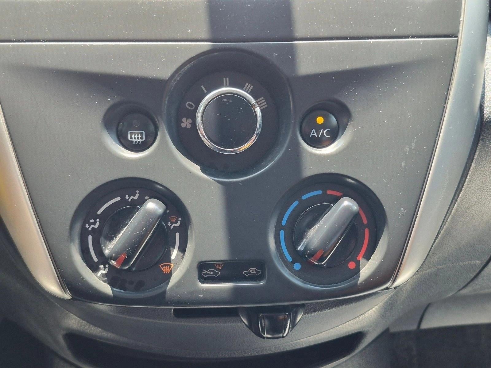 2015 Nissan Versa Note 5dr HB CVT 1.6 S Plus