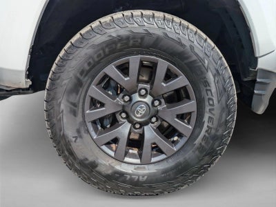 2020 Toyota Tacoma 2WD 2WD SR5 Double Cab 5' Bed V6 AT (GS)