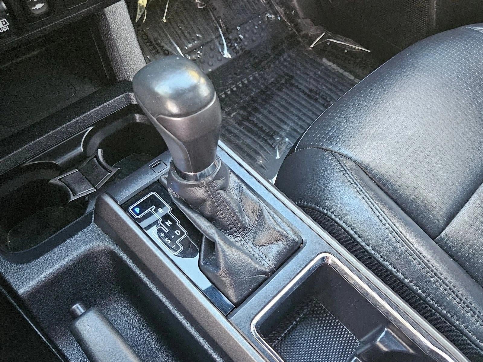 2018 Toyota Tacoma TRD Sport Double Cab 5' Bed V6 4x4 AT (Natl)