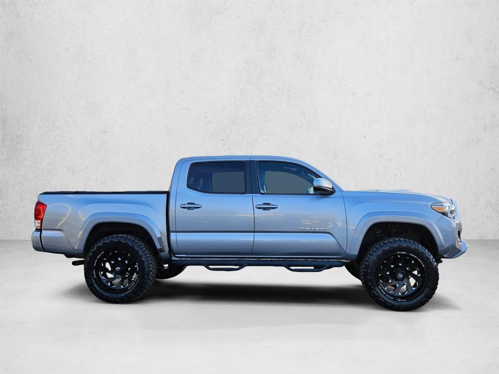 2018 Toyota Tacoma TRD Sport Double Cab 5' Bed V6 4x4 AT (Natl)